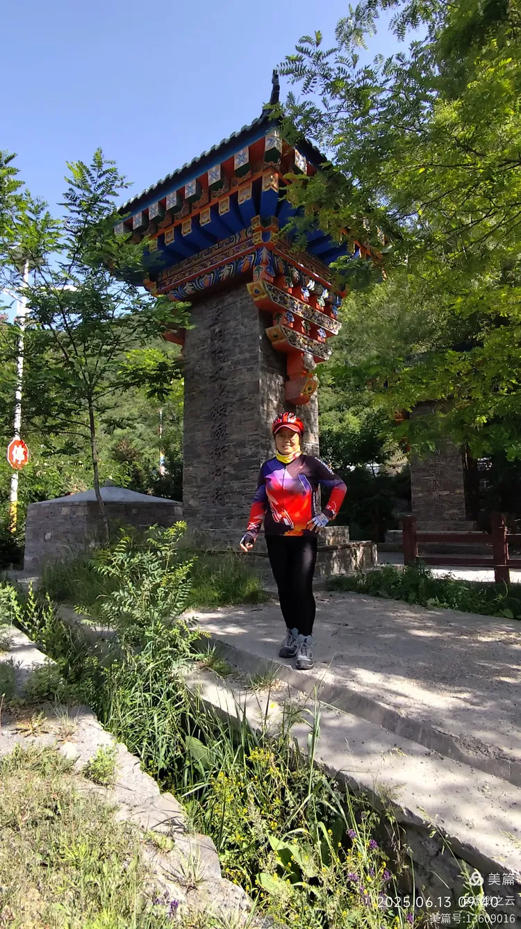 :从临夏到夏河,穿行山间,看山水如画;经烈日风雨,战胜怯意